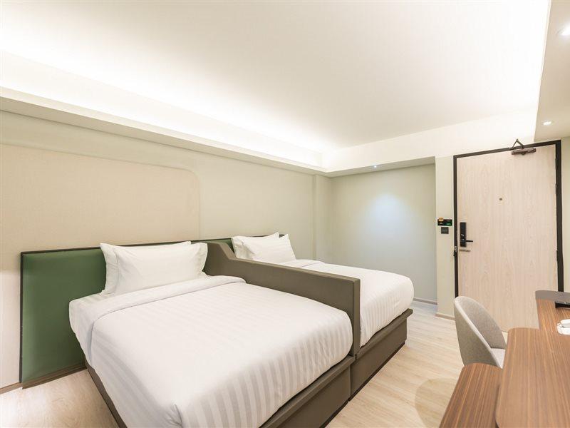 Kaya Heritage Hotel Бангкок Экстерьер фото